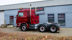 20260201-Tom-Holding-00287